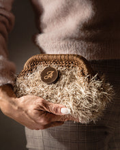 Translation missing: el.sections.featured_product.gallery_thumbnail_alt