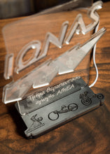 Translation missing: el.sections.featured_product.gallery_thumbnail_alt
