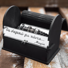 Translation missing: el.sections.featured_product.gallery_thumbnail_alt