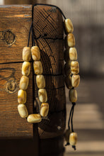 Translation missing: el.sections.featured_product.gallery_thumbnail_alt