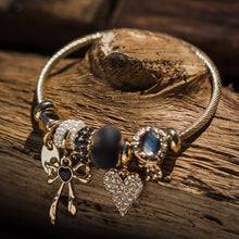 Translation missing: el.sections.featured_product.gallery_thumbnail_alt