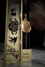 Translation missing: el.sections.featured_product.gallery_thumbnail_alt