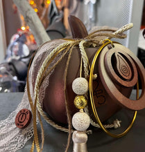 Translation missing: el.sections.featured_product.gallery_thumbnail_alt