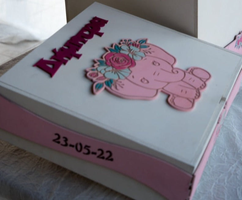 Ξύλινο Κουτί Αποθήκευσης "Ροζ Ελεφαντάκι" και Όνομα (36,8cm *34,3cm*10,1cm)