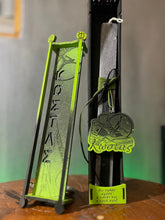 Translation missing: el.sections.featured_product.gallery_thumbnail_alt