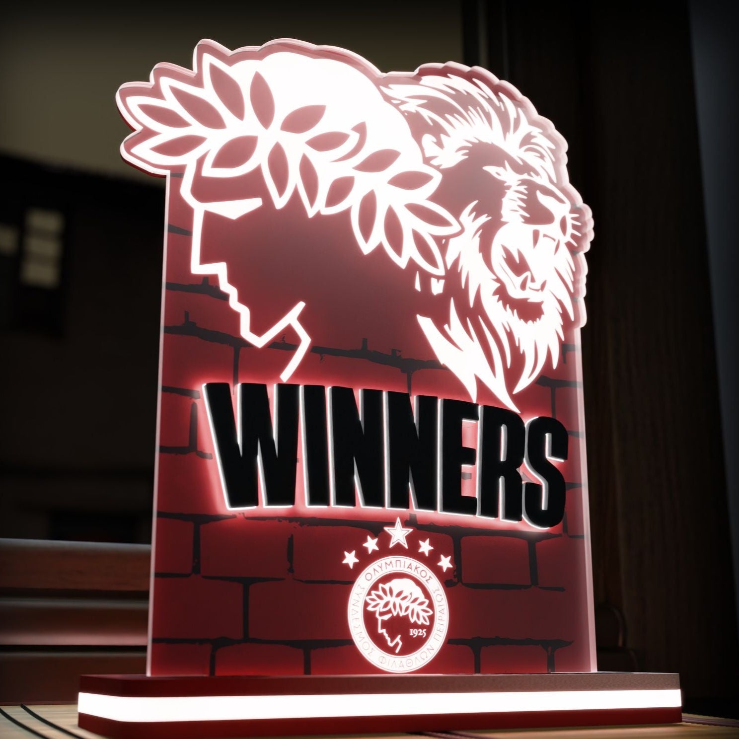 Επιτραπέζιο Led Φωτιστικό ΟΣΦΠ "Legend Winneres" με συνδυασμό ξύλου και plexiglass
