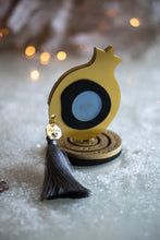 Translation missing: el.sections.featured_product.gallery_thumbnail_alt