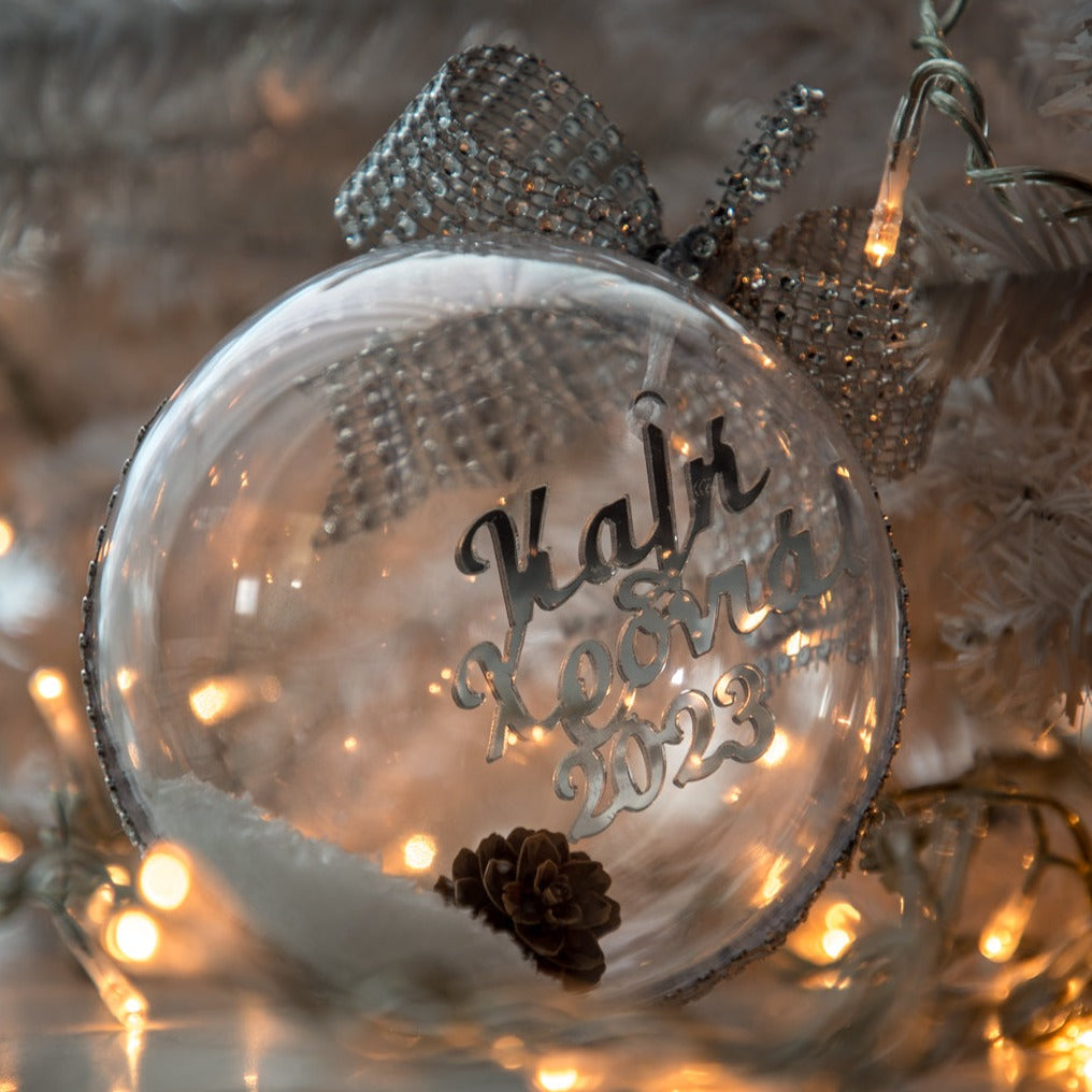 Χριστουγεννιάτικη Μπάλα με ασημί plexiglass στοιχείο 