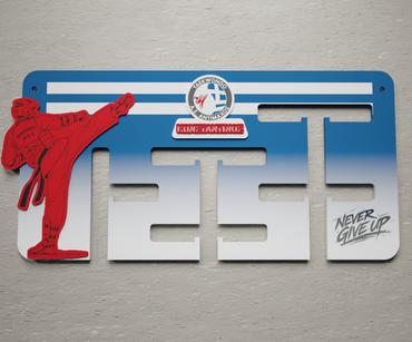 Επιτοίχιο Stand Μεταλλίων Με Όνομα "TAEKWONDO ΙΙ" & Δυνατότητα Προσθήκης Σήματος / Συλλόγου