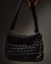 Translation missing: el.sections.featured_product.gallery_thumbnail_alt 