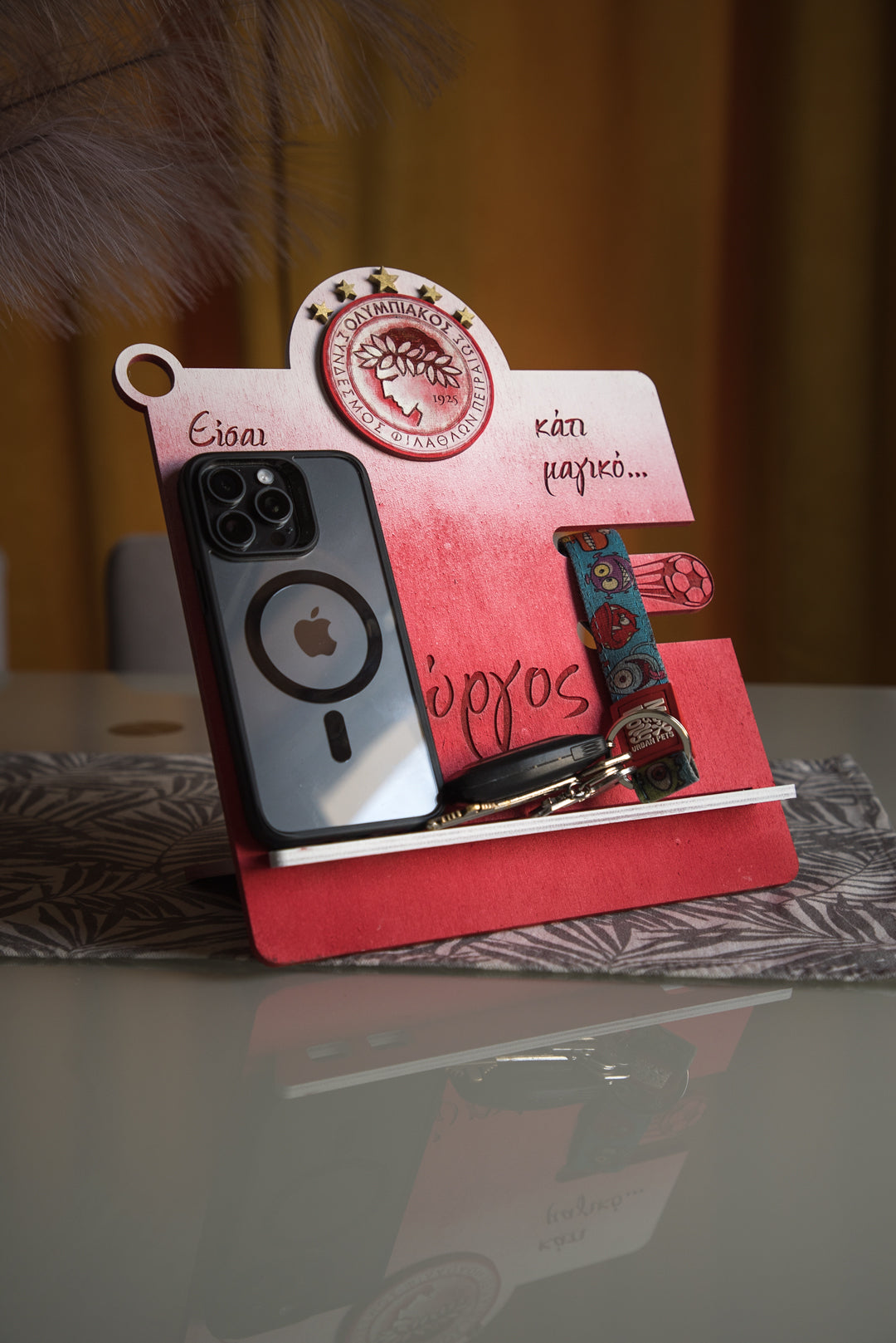 ΟΣΦΠ Πασχαλινό Σετ |  Λαμπάδα & Δώρο με θέμα "Ολυμπιακός" της Επιλογής σας