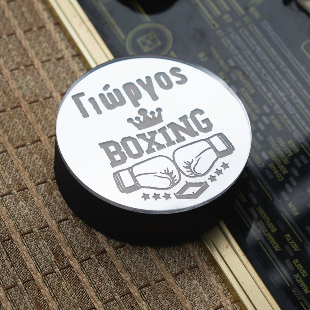 Κολιέ γάντια "boxing" σε μαγνητικό κουτί με Όνομα της επιλογής σου