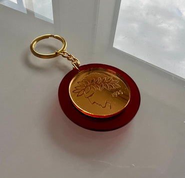 Μπρελόκ Red-Gold Plexiglass "Ολυμπιακός" με όνομα στην πίσω όψη