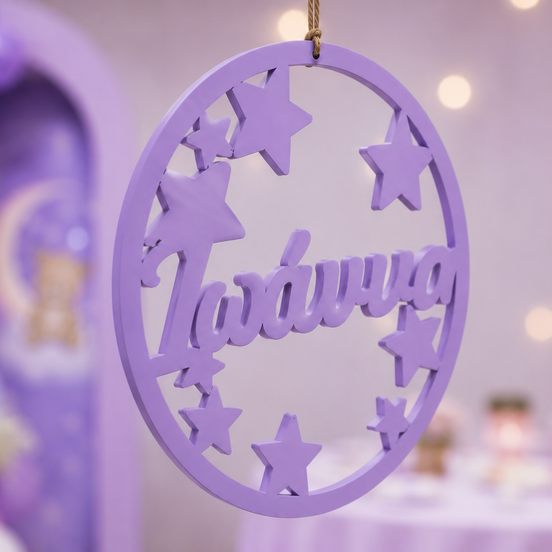 Ξύλινο Κρεμαστό Στεφάνι "Stars" με Όνομα Custom σε απόχρωση της επιλογής σας (33cm)