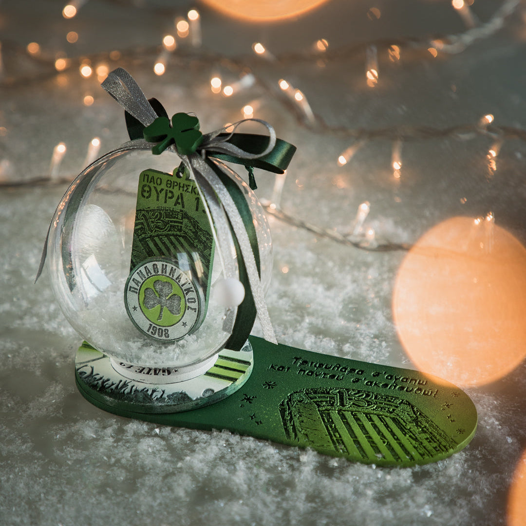 Χριστουγεννιάτικη Μπάλα σε ξύλινη βάση 