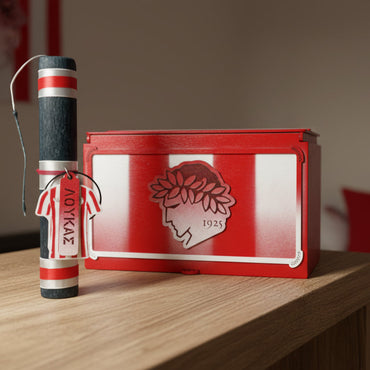 Ξύλινη Κασετίνα  με Λαμπάδα "OLYMPIACOS ΕΦΗΒΟΣ"με προσωποποιημένο μπρελόκ