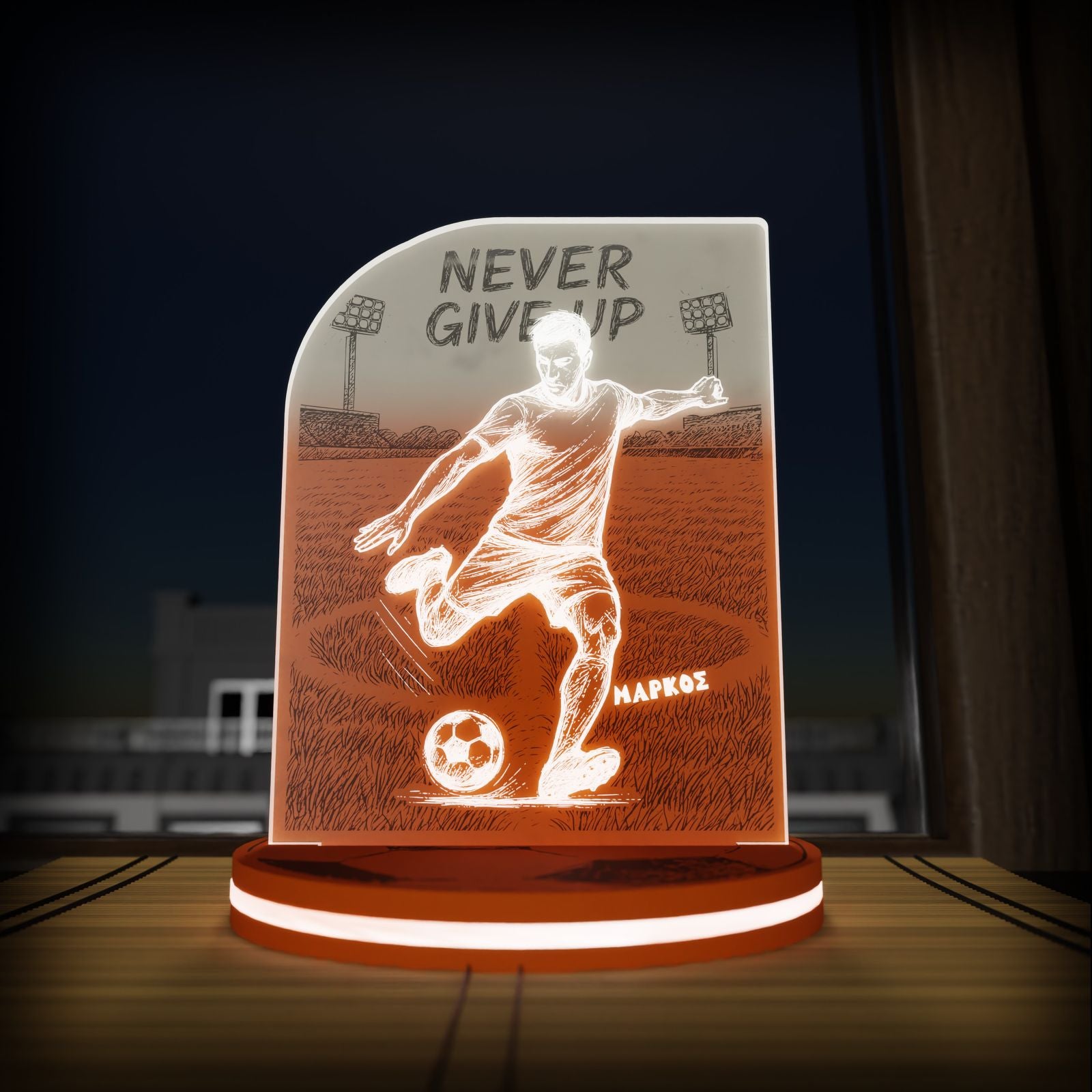 "Never Give Up" Light Collection | Επιτραπέζιο Φωτιστικό "Football Player"