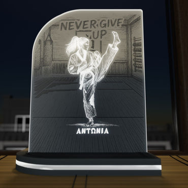 "Never Give Up" Light Collection| Επιτραπέζιο Φωτιστικό Female "Tae Kwon Do" με όνομα