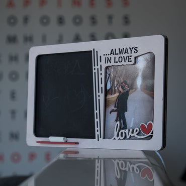 Φωτιζόμενη Κορνίζα με Μαυροπίνακα "Always in Love" με Ονόματα
